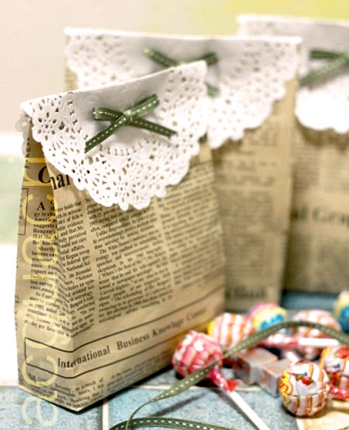 sacchetto da regalo con carta riciclata per contenere caramelle o piccoli doni